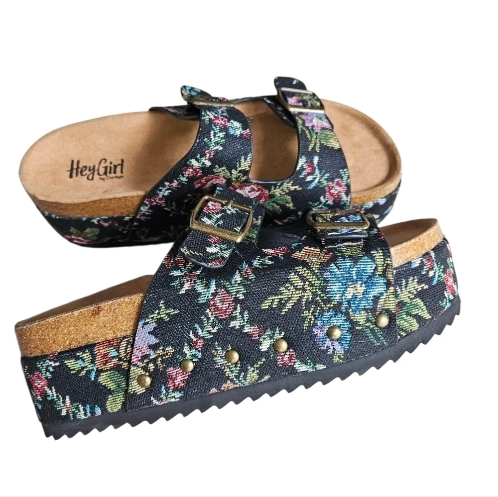Corky's Hey Girl Platform Wannabe Sandals Black Floral NEW